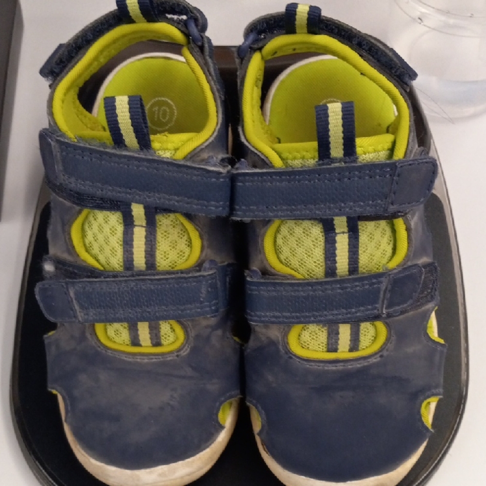 Cat & Jack Navy and Lime Kids Sneakers Size 10
